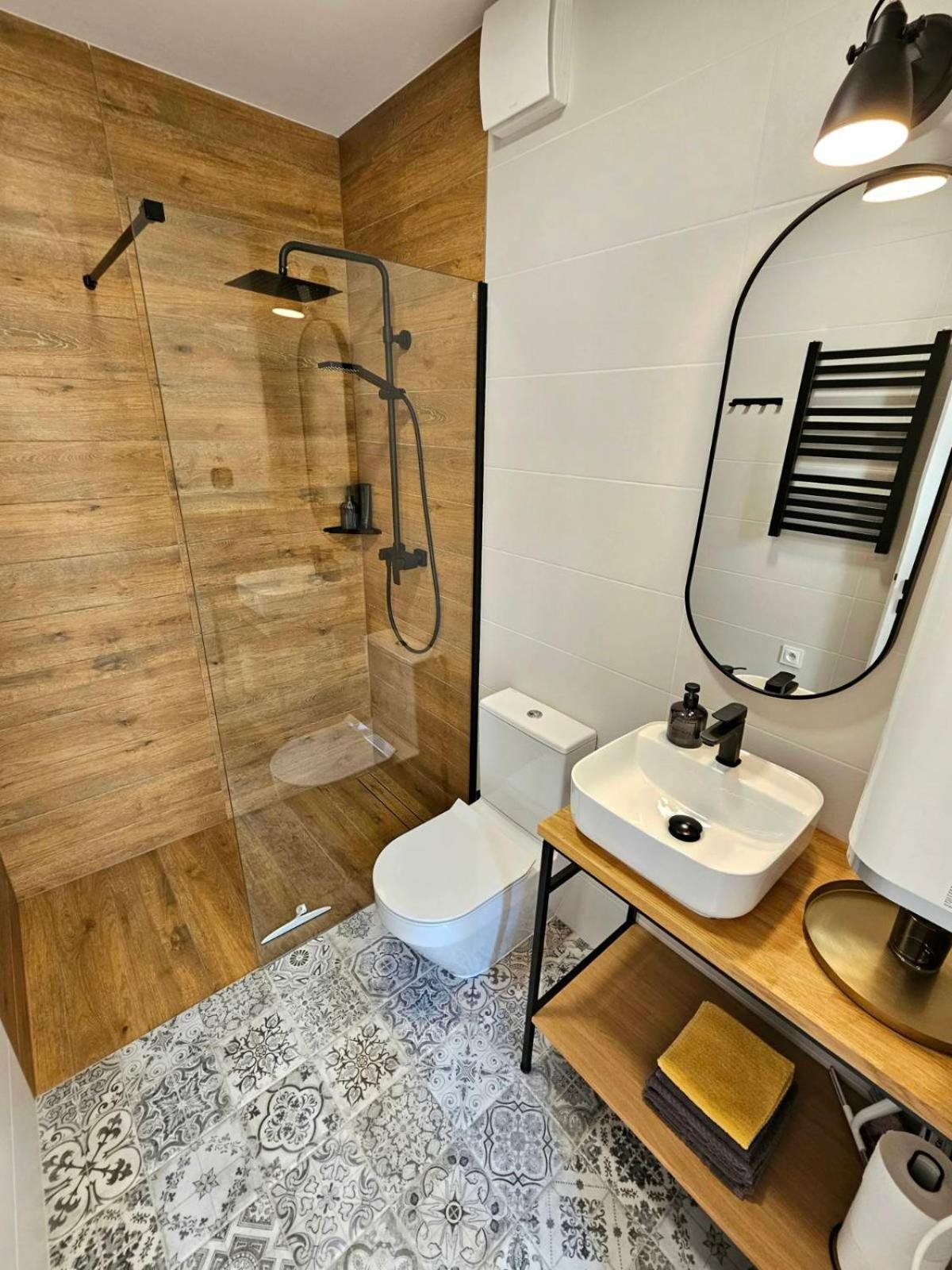 Binibona Barn Haven Rydzewo Villa Szoba fotó